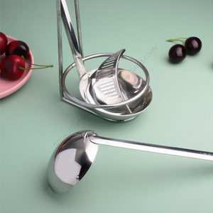 Cuillère passoire multifonctionnelle portable en acier inoxydable D2495 pour la cuisine, avec long manche, pour soupes et aliments – Vente en gros - Product Image 5