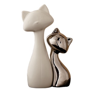 Novedad personalizada al por mayor figurita de gato de cerámica para pintar decoración de arte figurita de cerámica de gato belleza serena y espíritu juguetón - Product Image 1