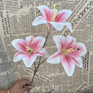 <span class=keywords><strong>Fiore</strong></span> di giglio artificiale decorazione moderna <span class=keywords><strong>fiore</strong></span> artificiale alla rinfusa decorazione di nozze per giglio ricevimento <span class=keywords><strong>fiore</strong></span> artificiale - Product Image 3
