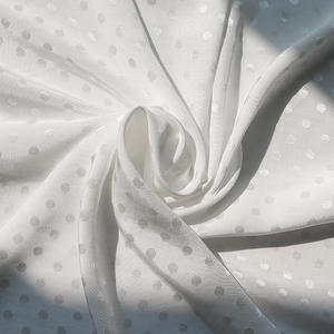 Commercio all'ingrosso della fabbrica bianco dot tessuto <span class=keywords><strong>100</strong></span> viscosa <span class=keywords><strong>rayon</strong></span> tessuto jacquard - Product Image 1