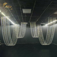 Décoration de plafond de mariage NIKA, rideau de perles de cristal suspendues avec lumières LED