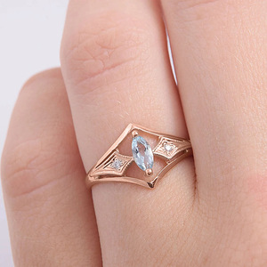 Anello Aperto a V con Effetto Marquise, Stile Classico a Rombo, Fascia alla Moda per Feste e Outfit Quotidiani - Product Image 3