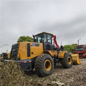 Cargadora de Ruedas XCM G 5t Usada Original, Modelo ZL50GN, con Cucharón de 4.5m3, Motor Weichai, en Venta en Buenas Condiciones - Product Image 4