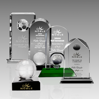 Noble pas cher en gros blanc goutte d'eau forme flamme personnalisé trophée en cristal prix pour Souvenir