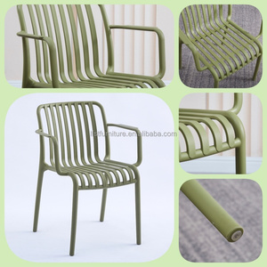Vente flash - <span class=keywords><strong>Fauteuil</strong></span> empilable moderne en plastique PP - Design simple pour une utilisation en intérieur et en extérieur - un attrait moderne - Product Image 3