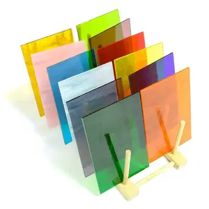 จีนผู้ผลิตกระจกปรับแต่งที่มีคุณภาพสูงแผ่นกระจกสีสำหรับผนังศิลปะการออกแบบวัตถุประสงค์
