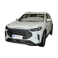 Jetour X70 Plus SUV 7 places 2025, essence turbo, automatique, régulateur de vitesse adaptatif (ACC), jantes alliage R19, barres de toit, norme Euro VI, conduite à gauche, couleur foncée