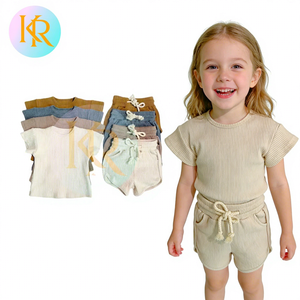 Детский трикотажный комплект из 2 предметов - Product Image 1
