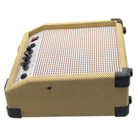Amplificateur combo pour basse avec égaliseur de médiums et aigus et sortie casque pour bassistes
