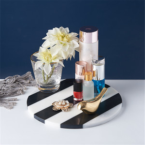 Bán Buôn Màu Đen Và Trắng Sọc Hình Chữ Nhật Hoặc Vòng Đá Cẩm Thạch Tự Nhiên Đá Hiển Thị Khay Cắt <span class=keywords><strong>Borad</strong></span> Pho Mát Cắt Hội Đồng Quản Trị - Product Image 2