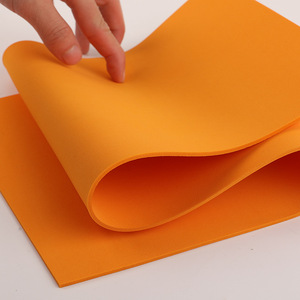 Matière en rouleau de mousse EVA haute élasticité orange Masachika, auto-adhésive, pour découpe, coussin élastique pour absorption des chocs - Product Image 1