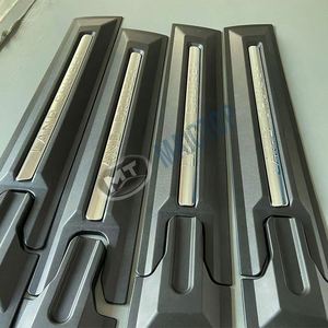 Maictop moldura de puerta lateral cromada accesorios de coche de estilo de diseño deportivo para <span class=keywords><strong>Land</strong></span> <span class=keywords><strong>Cruiser</strong></span> 79 Series LC LC79 FJ79 FJ75 - Product Image 3