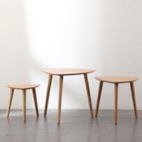 Großhandel Fabrik Modernes Wohnzimmer Dreieckiger Eck-Beistell tisch Kleiner Naturholzdreieck-Couch tisch
