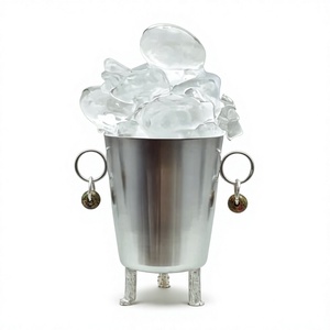 Seau à glace en métal au design moderne avec poignées et base sur pieds, accessoires de bar, décoration de table, refroidisseur à vin en acier à vendre - Product Image 1