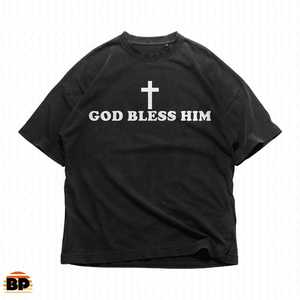 T-shirt Croix « Dieu le Bénisse » Minimaliste Gothique Streetwear des années 90, T-shirt Graphique Oversize pour Femme, Icône Gothique Y2K - Product Image 1