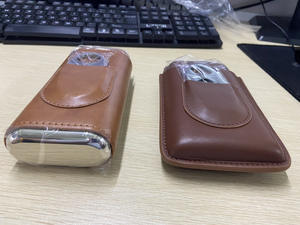 Estuche de Cuero para Cigarros, Humidor Portátil con Cortador de Cigarros Plateado, Accesorios para Fumar, Regalos Empresariales - Product Image 4