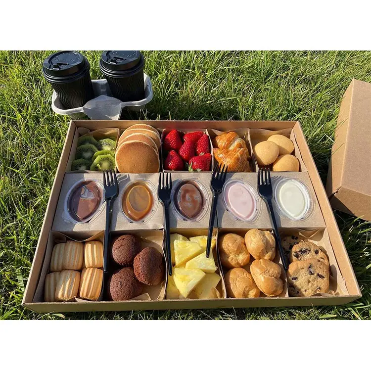 Contenedor de comida Kraft personalizable, caja de comida, almuerzo desechable, embalaje para llevar para pasteles, divisores de exhibición de dulces para bebés