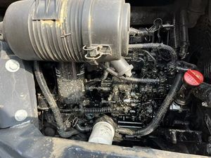 รถขุดไฮดรอลิกขนาดเล็ก Komatsu PC55 มือสองจากญี่ปุ่น สภาพดีเยี่ยม; เครื่องยนต์ เกียร์ มอเตอร์ไฮดรอลิก และชุดเกียร์ - Product Image 5