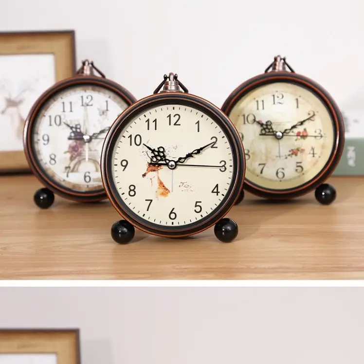 Retro Analog 4 inch Super Silent Non Ticking Small Clock with Night Light Simply Design Alarm Clock for Living Room