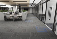 Dalles de moquette modernes en PP 50x50 cm avec support en PVC, résistantes au feu et écologiques, antidérapantes, à poils moyens, pour usage domestique et commercial