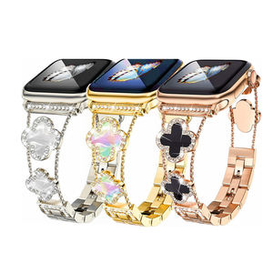 Bijoux pour Femmes Diamant Strass Or Bracelet en Acier Inoxydable pour <span class=keywords><strong>Apple</strong></span> <span class=keywords><strong>Watch</strong></span> Band 38 <span class=keywords><strong>40</strong></span> 41 <span class=keywords><strong>Mm</strong></span> Iwatch Ultra <span class=keywords><strong>Se</strong></span> 9 8 Bracelet - Product Image 1