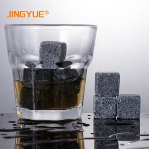 Pierres à <span class=keywords><strong>whisky</strong></span> personnalisées réutilisables en <span class=keywords><strong>granit</strong></span> pour refroidir le <span class=keywords><strong>whisky</strong></span>, en coffret cadeau - Product Image 3