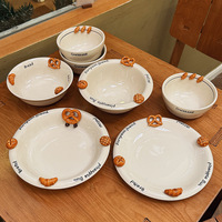 Ensemble de vaisselle en céramique personnalisé, style nordique de luxe moderne, blanc, pour la maison et les enfants, comprenant un bol à riz et à soupe et un plat de service, design Dubai mignon.