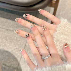 Nouveau produit lancé - Katy avec chapeau - Vernis à ongles artisanal tridimensionnel, mignon, caramelisé, Maillard, avec nœud, à porter - Product Image 1