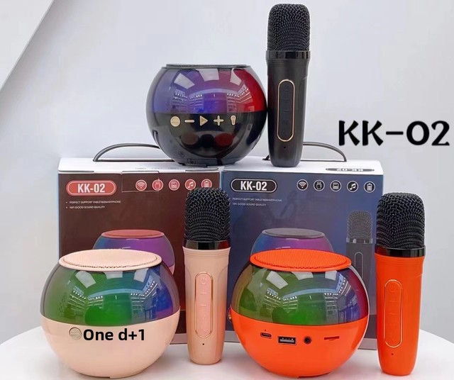 KK02 All-in-One Portable RGB Speaker with Wireless Mic Mini K Audio Support TF Card Home Karaoke Gift