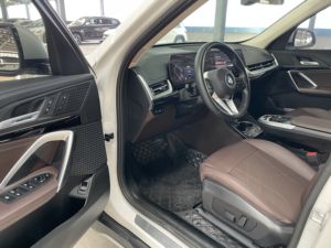 2023 BMW X1 SDrive20Li <span class=keywords><strong>XLine</strong></span> 1.5T Gebrauchter SUV zum Verkauf - Product Image 4