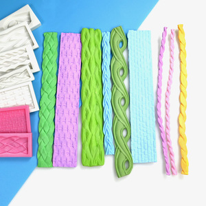 Stampo <span class=keywords><strong>in</strong></span> Silicone per Decorazioni di Torte, Cioccolato e Aromaterapia, con Motivi a Nuvola, Corda Intrecciata e Piastrelle a Muro - Product Image 3