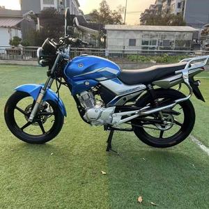 Motocyclette à essence d'occasion <span class=keywords><strong>Yamaha</strong></span> <span class=keywords><strong>YBR</strong></span> <span class=keywords><strong>125</strong></span>, injection de carburant, fiable, <span class=keywords><strong>125</strong></span> cm³, <span class=keywords><strong>moto</strong></span> de rue confortable, stable et durable - Product Image 4