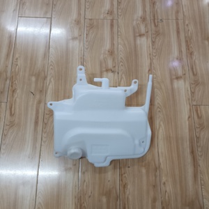 Tanque de agua exterior de camión japonés de alta calidad y bajo <span class=keywords><strong>precio</strong></span> para <span class=keywords><strong>Mitsubishi</strong></span> <span class=keywords><strong>Fuso</strong></span> f380 1997 - Product Image 2