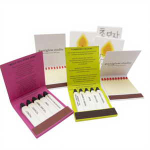 Allumettes commémoratives créatives pour fans de <span class=keywords><strong>musique</strong></span>, en bois à pointe noire mate, style livre, avec paroles de chansons imprimées sur cartes multicolores - Product Image 3