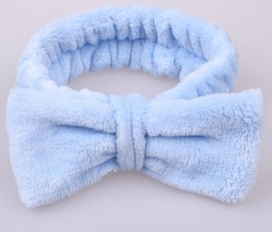 Bandeau solide en velours doux pour le visage pour le maquillage et le lavage du visage - Product Image 4