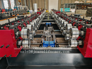 Petit pain perforé en acier changeant automatique de chemin de câbles de tailles C50-500 formant la machine - Product Image 2