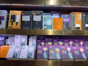 ไฟวงแหวน LED RGB ขนาด 22 นิ้ว 56 ซม. สำหรับไลฟ์สด เกม TikTok แต่งหน้า ถ่ายวิดีโอ เซลฟี่ ขายส่ง - Product Image 2