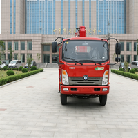 Grue montée sur camion de 4 tonnes, hauteur de levage maximale de 9 m, boîte de vitesses hydraulique à rotation de 360 degrés, moteur Yuchai, rayon de braquage court, pompe