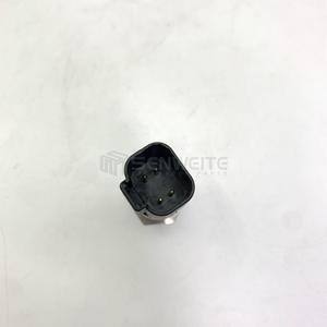 Sensor de Presión Danfoss MBS1250 063G1857 de Acero Inoxidable IP65 para Piezas de Excavadora - Product Image 3