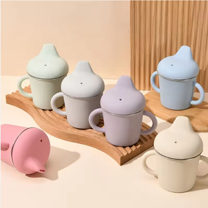Vente en gros de gobelets d'apprentissage pour bébé en acier inoxydable 304 de 150 ml, double couche, silicone anti-fuite, facile à nettoyer, tasse pour tout-petit avec poignée - Product Image 1