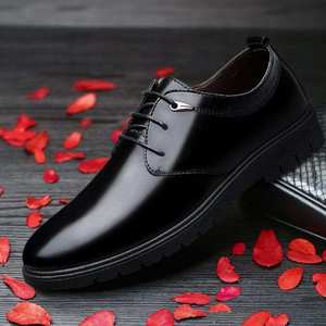 2019 nuove scarpe in pelle da <span class=keywords><strong>uomo</strong></span> abbigliamento formale Casual da <span class=keywords><strong>uomo</strong></span> scarpe da <span class=keywords><strong>uomo</strong></span> con lacci bassi a testa tonda scarpe da padre da <span class=keywords><strong>uomo</strong></span> - Product Image 2