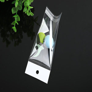 Sacs d'emballage en plastique BOPP transparents de petite taille avec fermeture autocollante et trou euro pour vêtements, chaussures, chaussettes, cadeaux - Product Image 4