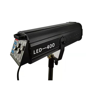Faro LED da 300W con Distanza di Proiezione 15-25m per Illuminazione di Palchi e Matrimoni - Product Image 4