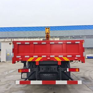 Camion de transport Dongfeng 8*4 avec grue montée et système de flèche entièrement hydraulique - Grue mobile portable de 14 tonnes - Product Image 6