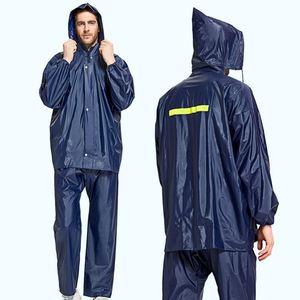 Traje Impermeable Personalizable para Hombre, Chaqueta con Capucha y Pantalones de Poliéster 170T para Motociclismo, Senderismo y Actividades al Aire Libre, Color Azul Marino, Logotipo Personalizado - Product Image 4