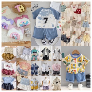 Pantalones cortos de manga corta para niños de 3 a 12 años, ropa de bebé de estilo playero de dos piezas, venta al por mayor, ropa para niños de otoño e invierno - Product Image 2