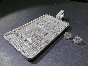 Colgante de Número Personalizado OEM/ODM de Plata Esterlina con Perla de Agua Salada Vintage y Engaste de Garra, Unisex para Niños, Hombres y Mujeres - Product Image 4