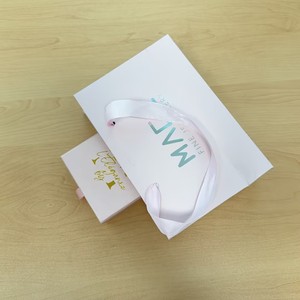 Wholesale Silver Hot Stamping Logo Pink Paper Bag, Custom Satin <b>Bow</b> Tie Handbag for Fine Jewellery Cosmetic <b>Gift</b> Packaging - Product Image 6