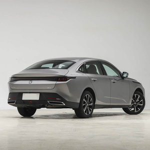 China nuevo y usado 2024 Changan EADO sedán 4 puertas 5 asientos coche de gasolina con 1,4 T GDI DCT gasolina barata R16 tamaño del neumático - Product Image 4