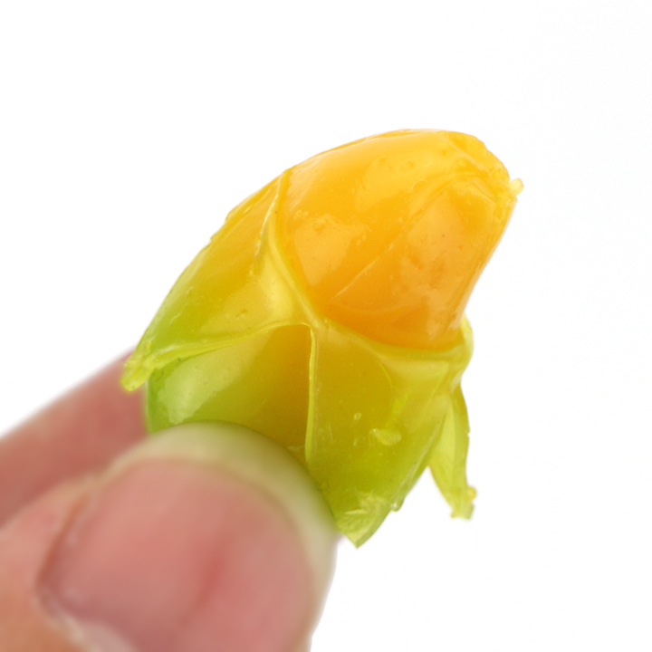 Peeling mango candy